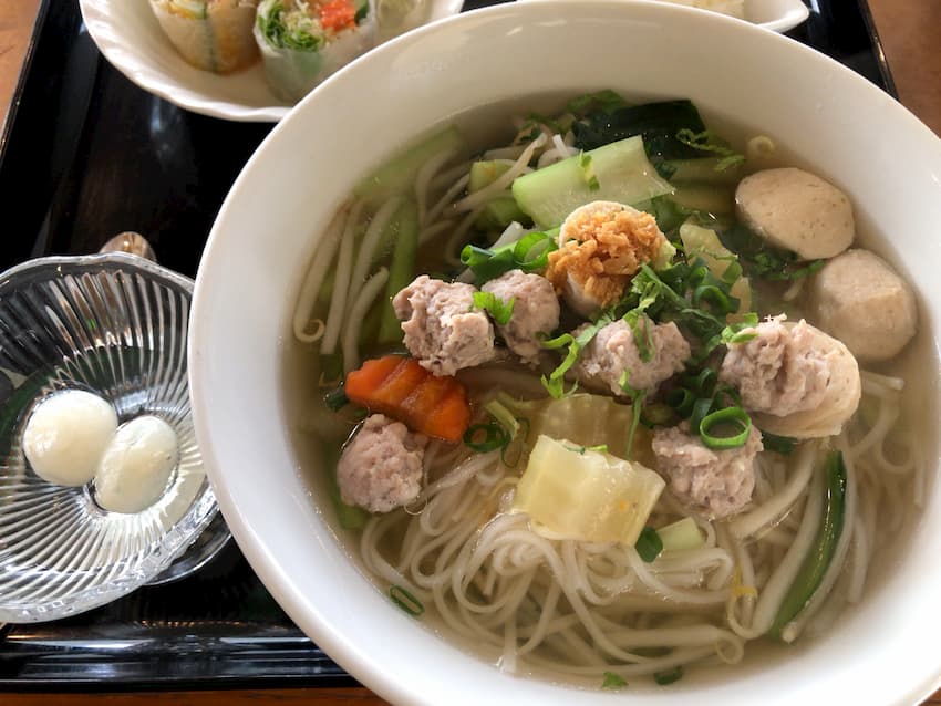 豚肉つみれラーメン