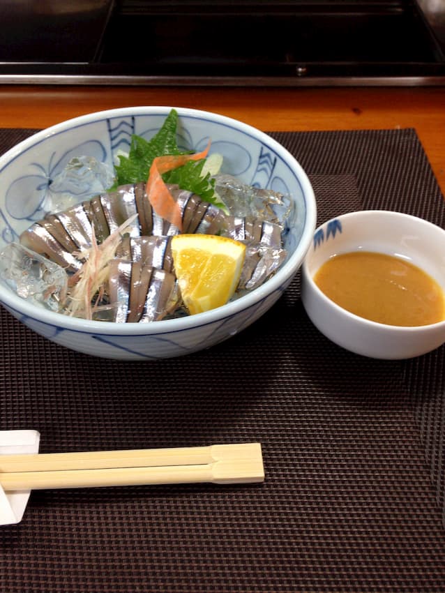 キビナゴの刺身