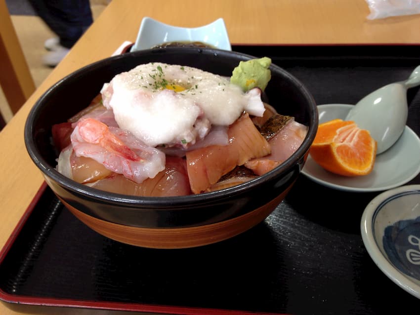 さつま特選丼