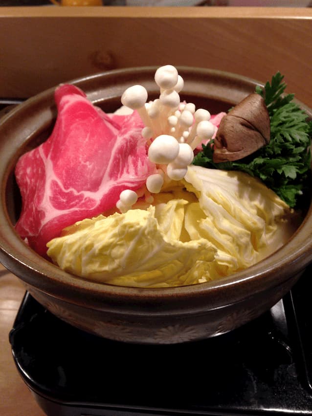 伊勢美稲豚味噌粕鍋