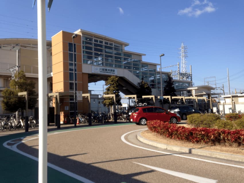 川越富洲原駅