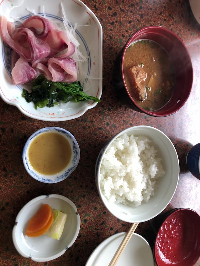 鯉の刺身と鯉こく