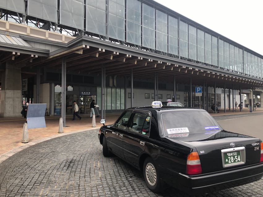 日向市駅
