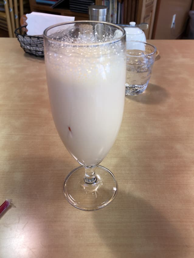 なつかしのたまごミルクセーキ