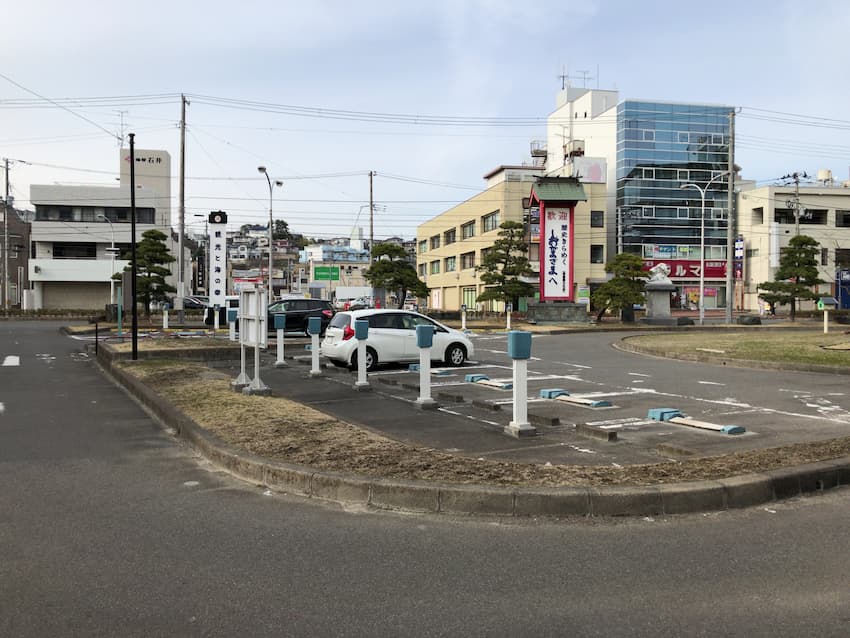 本塩釜駅前