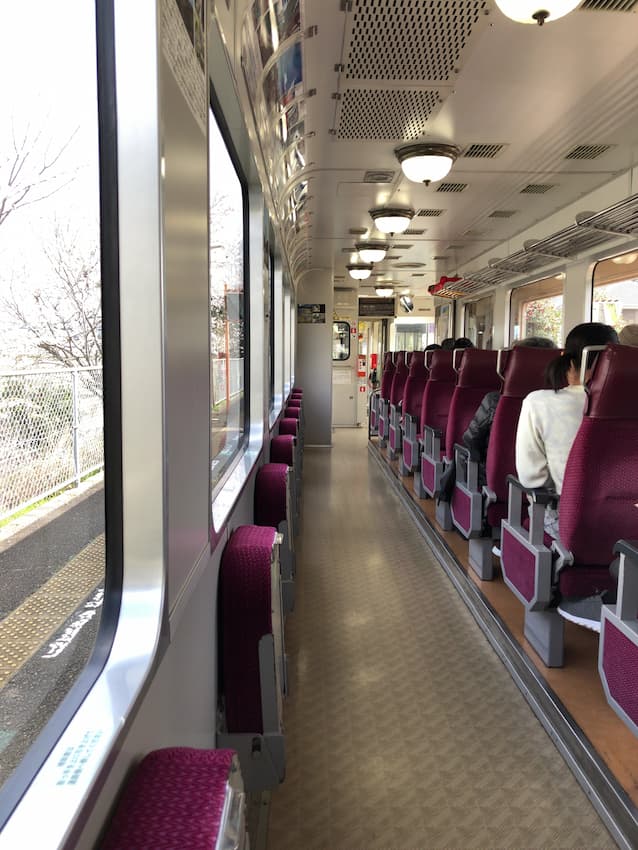 車内