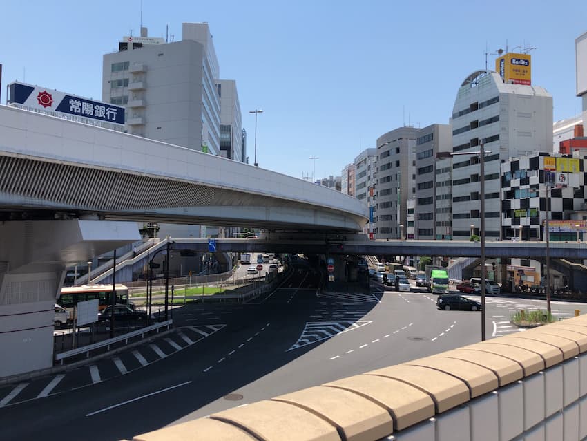 上野駅前
