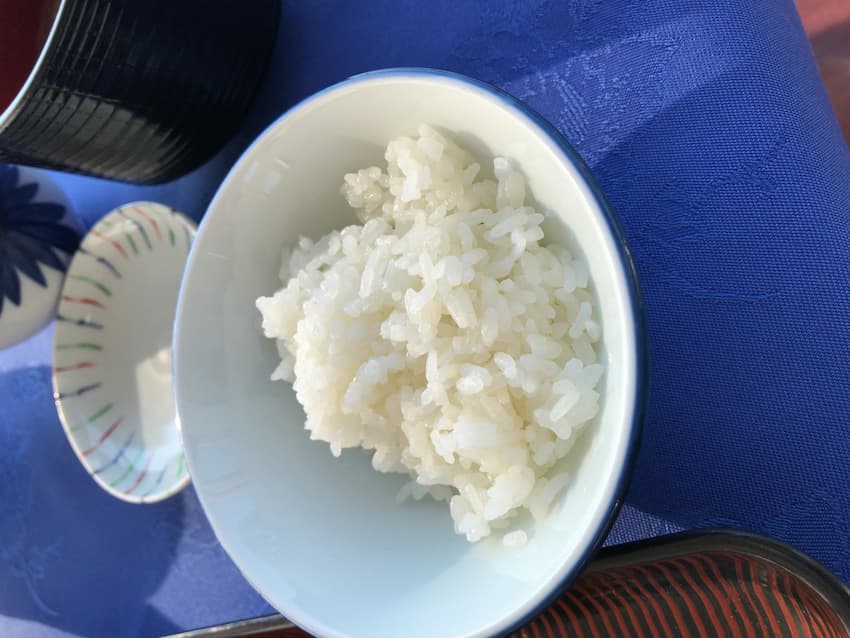 朝食