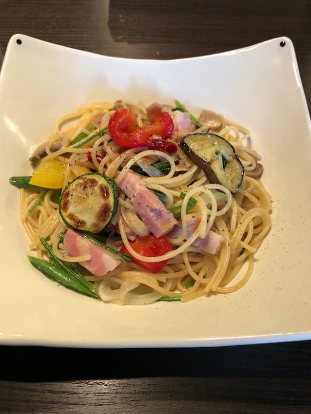 季節野菜のオリーブオイルスパゲティ