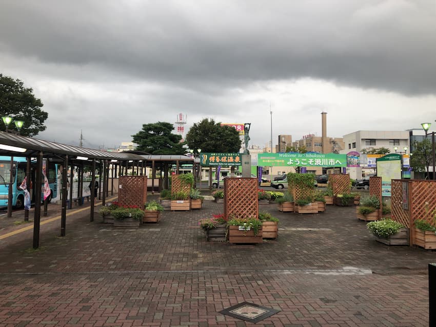 渋川駅前
