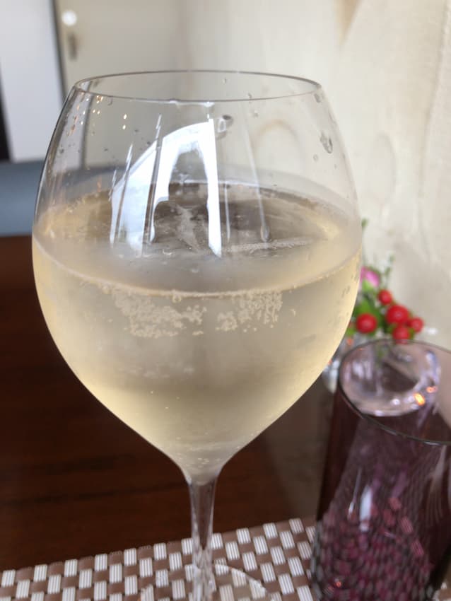 若摘み葡萄の葡萄酢 ソーダ割り