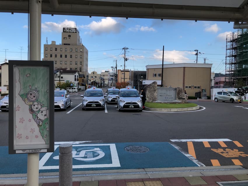 本宮駅前