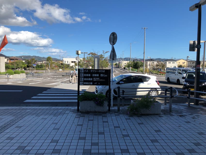 角田駅前