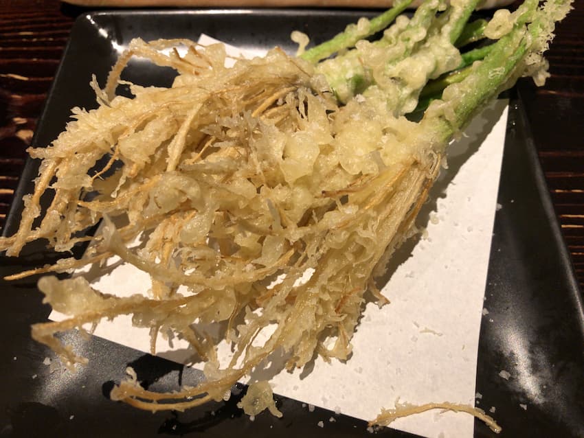 せり根っこの天ぷら