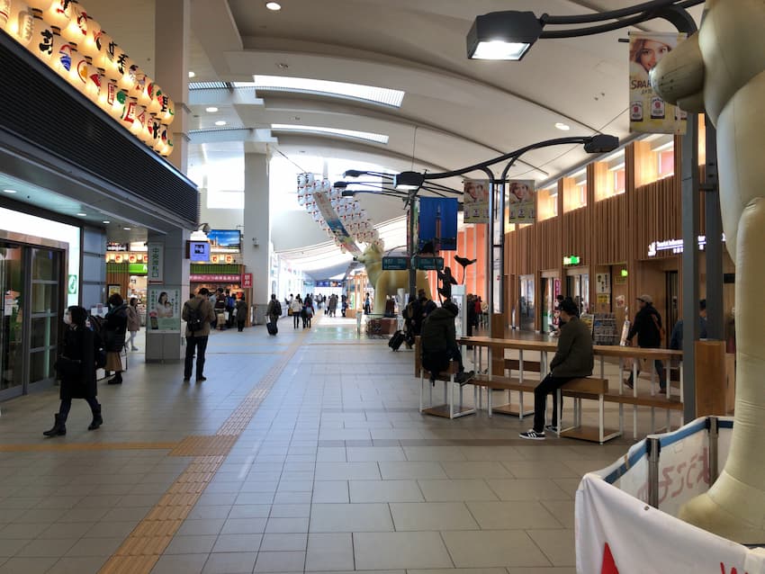 秋田駅