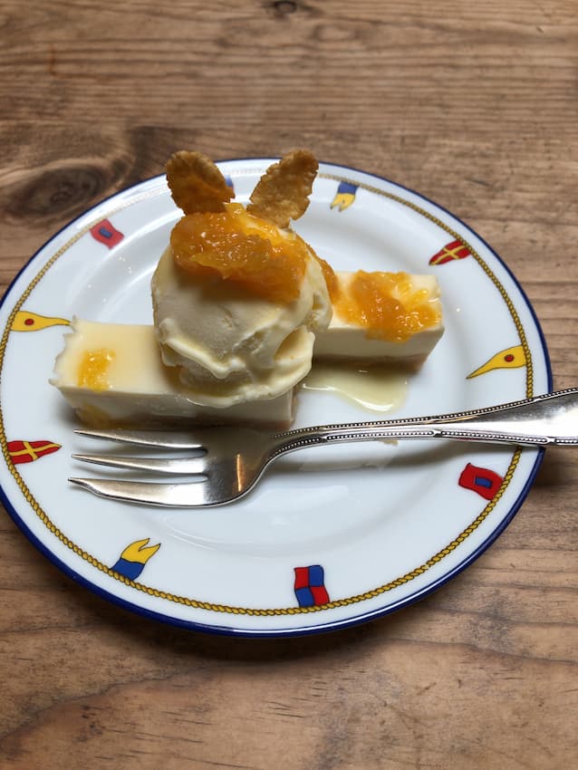 クリームチーズケーキ