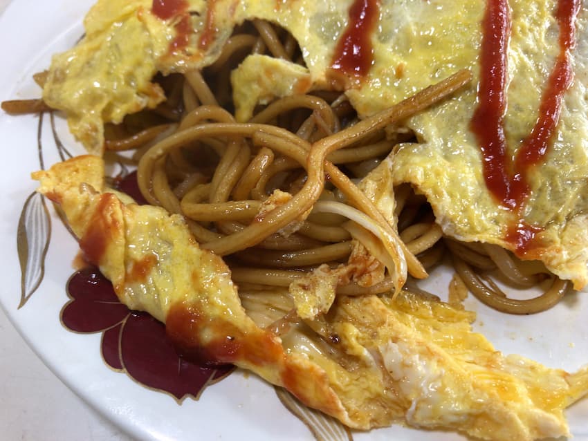 オム焼きそば