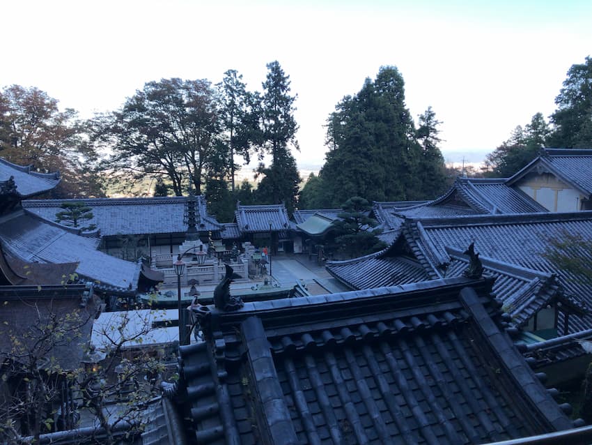 宝山寺