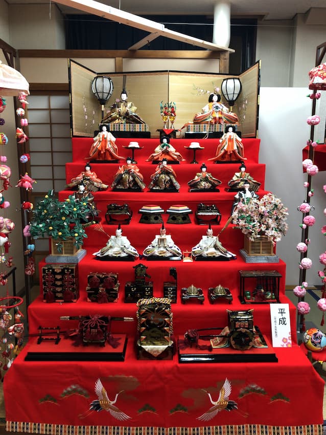 平成のひな壇