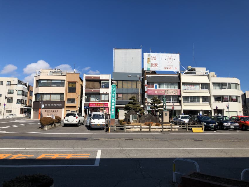小諸駅前