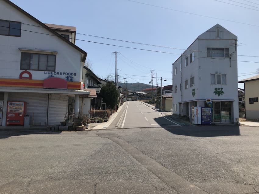 坂北駅前