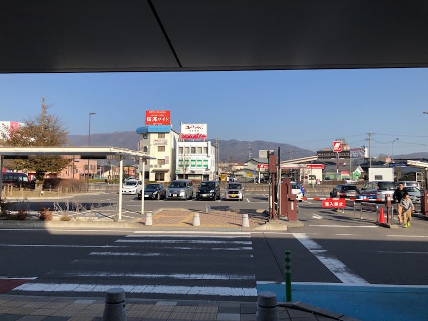 塩尻駅前