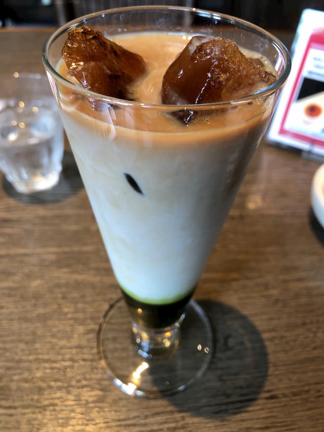 抹茶ミルクコーヒー