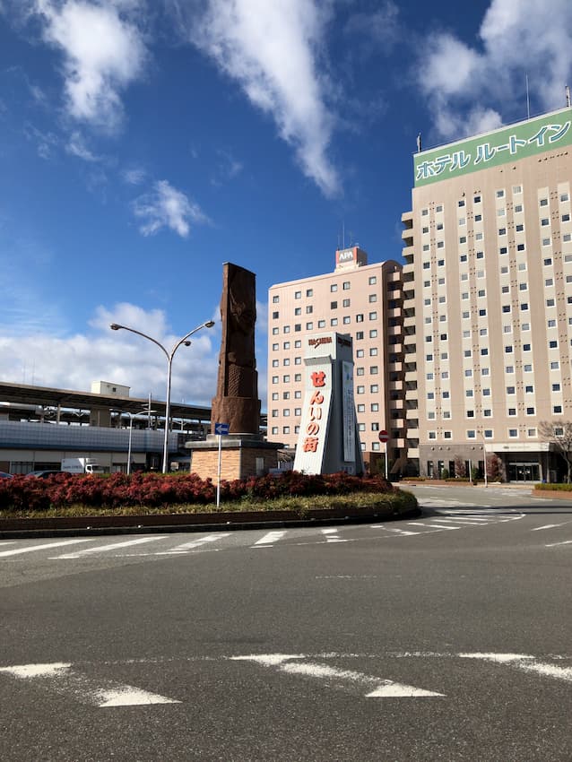 新羽島駅前