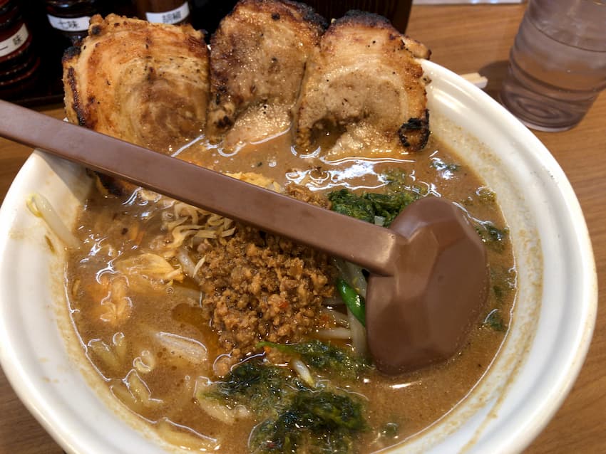 伊勢味噌炙りチャーシュー麺