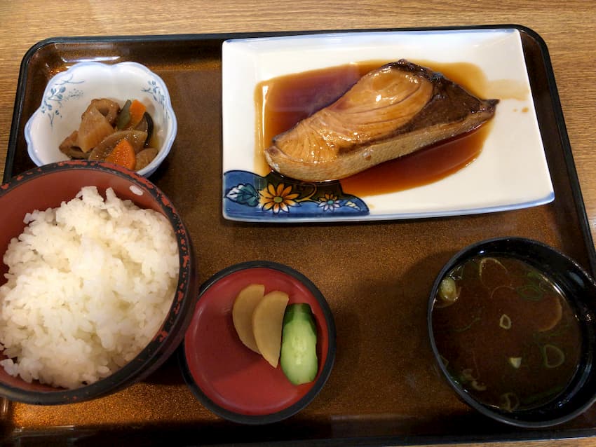 煮魚定食