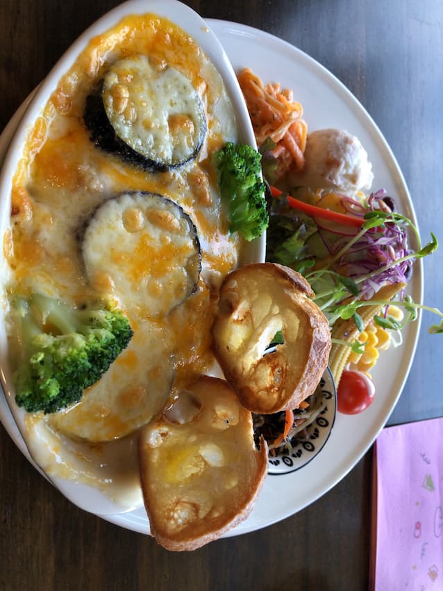 キーマカレーペンネグラタン