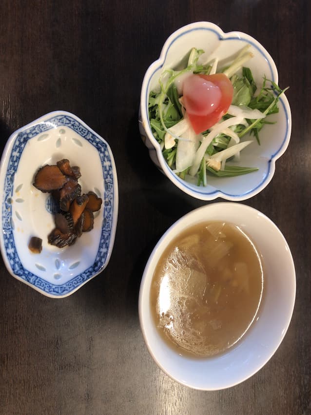 サラダ、スープ、漬物